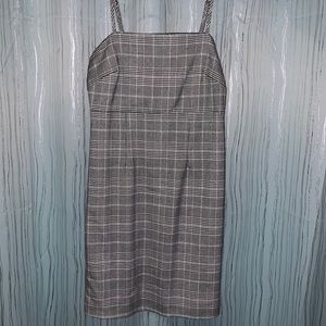 Dress that can be styled a few ways.